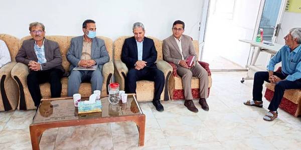 نشست با کانون بازنشستگان تامین اجتماعی شهرستان