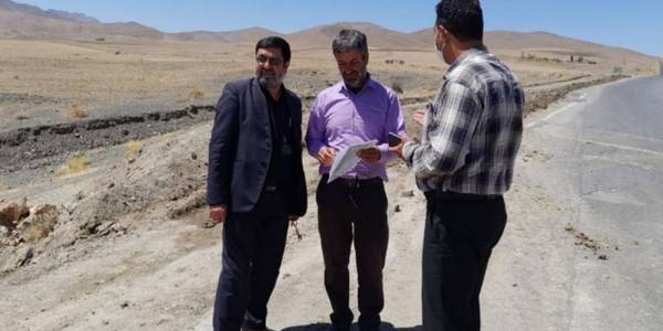 بازدید فرماندار شهرستان خنداب از روستای آقداش