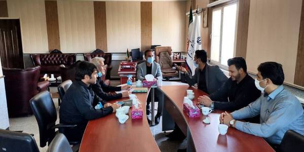 نشست با شهردار و اعضای شورای اسلامی شهر خشکرود