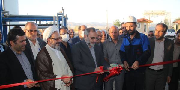 افتتاح شرکت پترومهام در شهرک صنعتی نوبران با حضور استاندار مرکزی به مناسبت هفته دولت