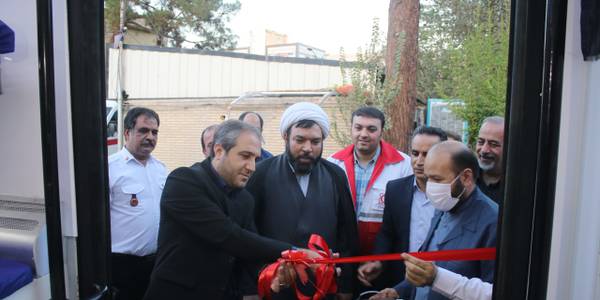 نخستین اتوبوس آمبولانس ساوه رونمایی شد.