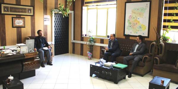 جلسه بررسی نحوه ارائه خدمات پست‌بانک در روستاها برگزار گردید.