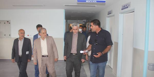 معاون نظارت و بازرسی امور فرهنگی و اجتماعی سازمان بازرسی کل کشور از بیمارستان 144 تختخوابی خمین بازدید کرد