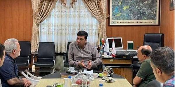 هادی فرماندارشهرستان اراک:مشکلات کوی کوثر تا حصول نتیجه پیگیری می شود