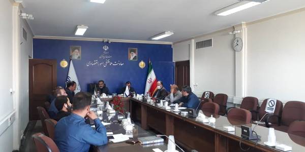 کارگروه رصد و پایش وضعیت گندم، آرد و نان استان به ریاست گودرزی سرپرست دفتر هماهنگی امور اقتصادی و با حضور مدیران مربوطه برگزار شد.در این جلسه آخرین وضعیت بازرسی های نانوایی های استان مورد بررسی قرار گرفت.

چهارشنبه 23 شهریور 1401