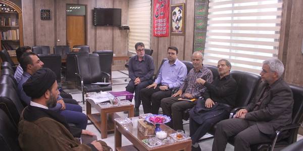 جلسه بررسی مشکلات پروژه احداث مسکن مهر محرومین در شهرستان خمین برگزار شد