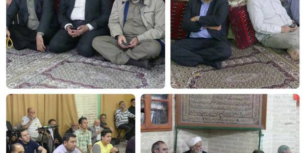 جشن آغاز امامت امام زمان (عج) و اجتماع مردم ولایتمدار تفرش در بیعت با آن حضرت با حضور پرشور اقشار مختلف در مسجد جامع ششناو برگزار گردید.

🔹 استاندار استان مرکزی جناب دکتر مخلص الائمه، مهندس رضایی فرماندار و مسئولین شهرستان در این مراسم حضور داشتند.

🔹 حجت الاسلام رمضانی سخنرانی و کربلایی محمد عسکری مدیحه سرایی این مراسم را عهده دار بودند.

🔹 در پایان حاضرین در مراسم بر سر سفره اطعام مهدوی پذیرایی شدند.