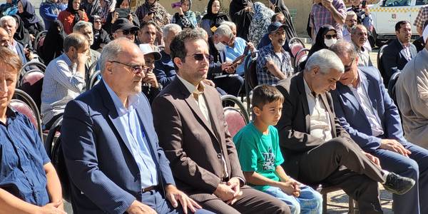 برگزاری آئین گرامیداشت روز ملی روستا و عشایر در روستای خانقاه شهرستان ساوه