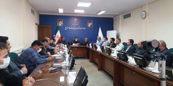 جلسه .کارگروه تنظیم بازار استان 
جلسه کارگروه تنظیم بازار استان به ریاست میرزاخانی معاون هماهنگی اموراقتصادی و توسعه منطقه ای استانداری و با حضور سرپرست دفتر هماهنگی امور اقتصادی و مدیران مربوطه برگزار گردید:
در این جلسه،  در مورد اقدامات انجام شده در راستای تنظیم بازار کالاهای اساسی، بررسی  وضعیت بازار و اقدامات نظارت بر قیمت ها  و همجنین آخرین وضعیت گندم، آرد و نان،  گزارشاتی از سوی دستگاه های مرتبط ارائه وتصمیمات لازم اتخاذ گردید.
پنجشنبه  21مهر 1401