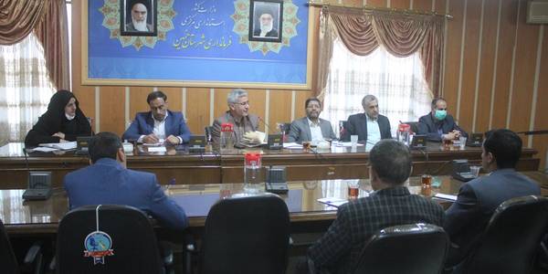 نشست هم اندیشی مسئولان با سازمان های مردم نهاد شهرستان خمین برگزار شد