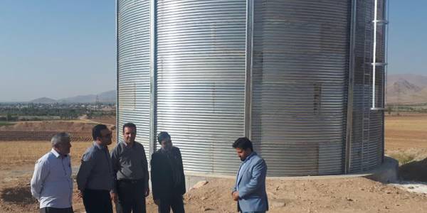 بازدید فرماندار از پروژه احداث مخزن آب شرب
