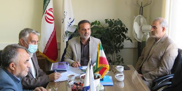 برگزاری جلسه کارشناسان اداره کل سیاسی ،‌انتخابات و تقسیمات کشوری با مدیرکل سیاسی ، انتخابات و تقسیمات کشوری