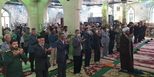 حضور فرماندار در نماز عبادی و سیاسی جمعه