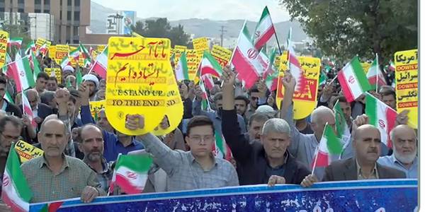 حضور خودجوش مردم در راهپیمایی بر علیه اغتشاشات