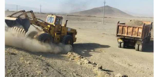 بازدید فرماندار از عملیات ایمن سازی راه های ارتباطی