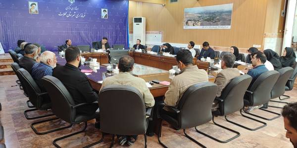 دیدار دهیاران و روسای شوراهای روستاهای شهرستان محلات با سرپرست جدید فرمانداری شهرستان