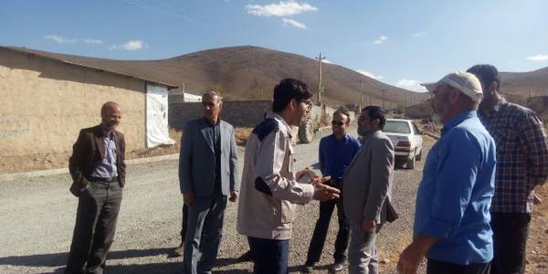 بازدید و دهگردشی فرماندار در "روستای دارانجیر"