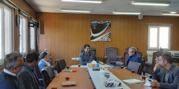 آیین تکریم و معارفه سرپرست جدید اداره دامپزشکی شهرستان تفرش با حضور محمدرضا رضایی فرماندار تفرش در فرمانداری انجام شد در این جلسه از زحمات رئیس قبلی تقدیر و دکتر رضایی به عنوان سرپرست اداره دامپزشکی شهرستان تفرش معرفی گردید.