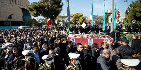 پیام حضور باشکوه مردم در تشییع شهید قدردانی از حافظان امنیت است