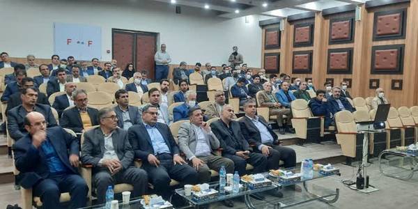 سفر آموزشی روسای شوراهای اسلامی و شهرداران تابعه استان به مشهد مقدس