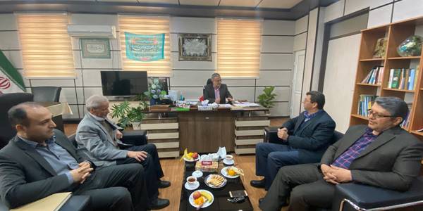 ملاقات  آقای آدینه مدیرکل دفتر امور اتباع و مهاجرین خارجی استانداری با قاسمی سرپرست فرمانداری شهرستان