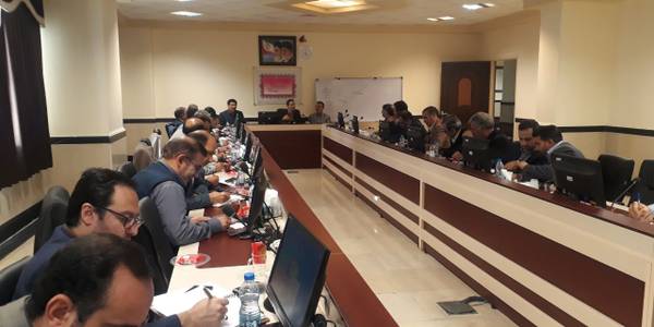 دوره آموزشی ویژه بخشداران و معاونین محترم فرماندار