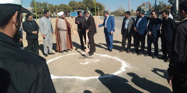 کلنگ زنی لاین دوم میلاجرد به کمیجان انجام شد