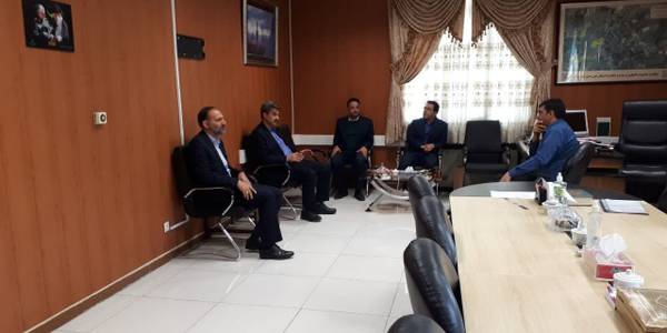 دیدار مهندس محمودی مدیر عامل برق استان با فرماندار اراک