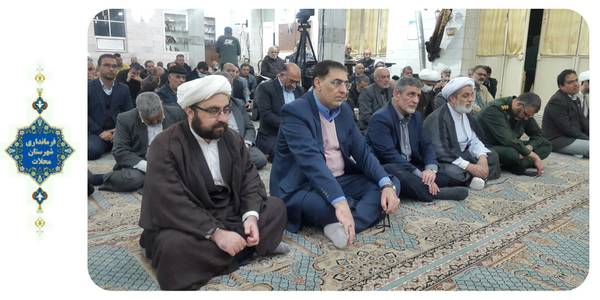 همزمان با هفته بسیج مراسم بزرگداشت شهدای مظلوم حرم شاه‌چراغ و شهدای مدافع امنیت کشور در مسجد حضرت ابوالفضل علیه السلام شهر محلات برگزار شد.