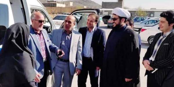 تحویل خودروی اهدایی به مرکز جامع سلامت جاورسیان