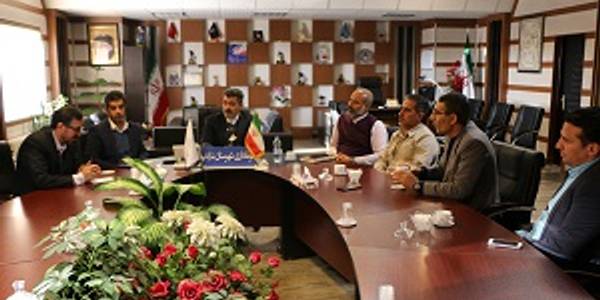 دیدار و نشست فرماندار شهرستان شازند با شهرداران تابعه