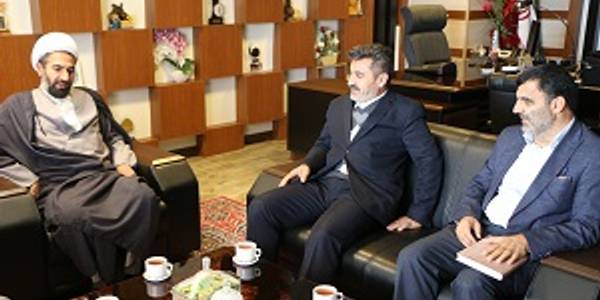 دیدار و نشست فرماندار شهرستان شازند با رئیس دفتر هیئت نظارت بر انتخابات استان مرکزی