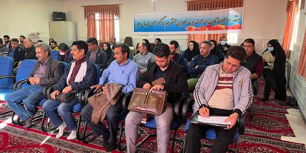 برگزاری پنجاه و نهمین کارگاه آموزشی ویژه دهیاران بخش نوبران ساوه