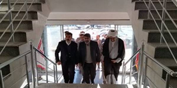 بازدید فرماندار شهرستان شازند و مدیرکل کمیته امداد امام خمینی (ره) استان مرکزی از اداره کمیته امداد بخش زالیان