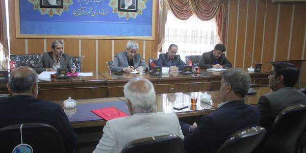 جلسه ستاد پیشگیری از وقوع آنفلوآنزای فوق حاد پرندگان در شهرستان خمین برگزار شد.