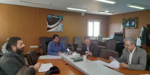 جلسه کمیته انطباق شهرستان به ریاست محمدرضا رضایی فرماندار تفرش و با حضور مویدی معاون فرماندار و سایر اعضاء در محل فرمانداری تشکیل و برگزار شد.