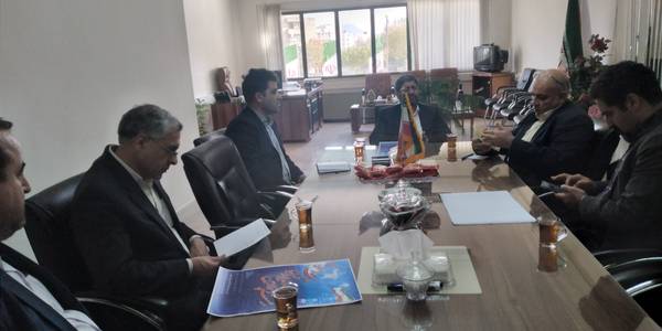 دیدار مدیرکل نوسازی و تجهیز مدارس استان با جعفری مدیر کل امور اجتماعی و فرهنگی استانداری