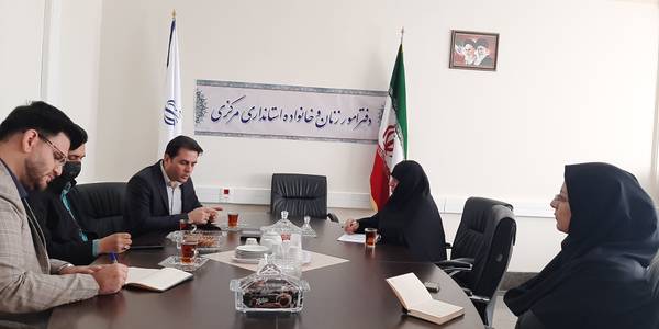 به ریاست سرکار خانم مفتح زاده مدیر کل بانوان نشست با جناب آقای غفاری رئیس بانک رسالت در خصوص ابعاد تفاهم نامه تسهیلات زنان سرپرست خانوار برگزار گردید .١٤٠١-٠٩-٠٦