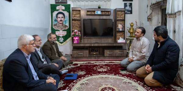 سرکشی وبازدید از خانواده شهید چابک