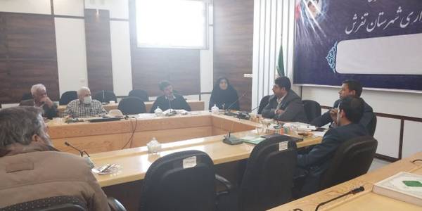 صبح امروز همایش روسای شوراهای اسلامی بخش مرکزی به ریاست محمدرضا رضایی فرماندار و با حضور محسن درودیان بخشدار مرکزی در محل سالن جلسات فرمانداری تشکیل گردید.