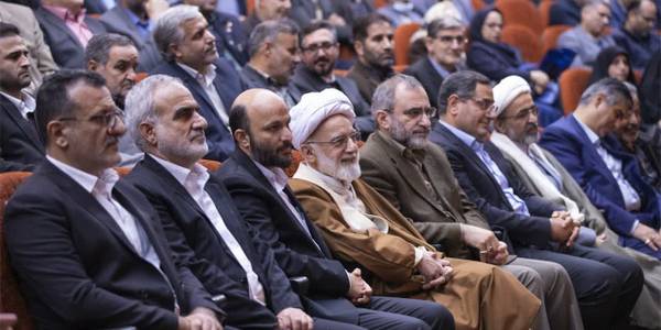 اجرای سند تحول بنیادین آموزش و پرورش راهکار برون رفت از مشکلات است