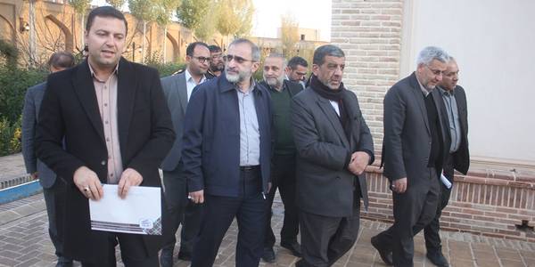 وزیر میراث فرهنگی ، صنایع دستی و گردشگری از تعدادی از جاذبه های گردشگری و تاریخی خمین بازدید کرد