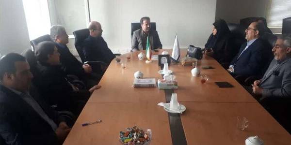 بازدید بازرسان استانداری مرکزی از فرمانداری خنداب