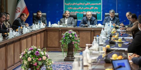 تقویت گردشگری سلامت و صنعت استان مرکزی نیازمند راهبرد جامع است