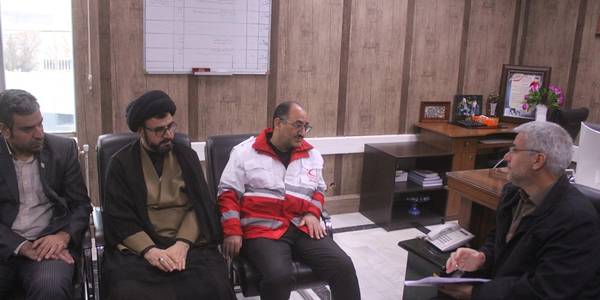 نشست مدیر عامل جمعیت هلال احمر استان با فرماندار شهرستان خمین برگزار شد.