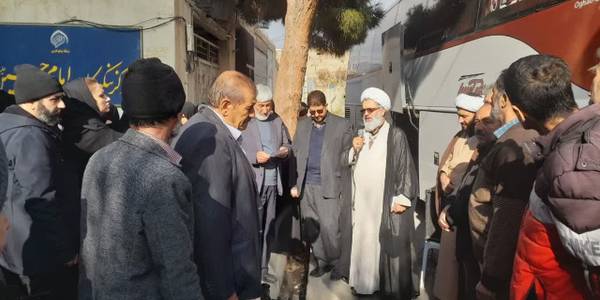 دیدار و بدرقه زائرین مجتمع نیکوکاری امام حسین به مشهد مقدس با حضور محمدرضا رضایی فرماندار تفرش و حجت‌الاسلام‌والمسلمین اجرایی امام جمعه تفرش
