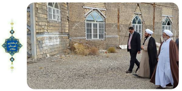 بررسی میدانی ساختمان مصلای شهرهای محلات و نیم ور