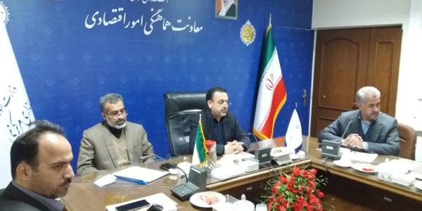 جلسه کارگروه گندم، آرد و نان استان به ریاست معاون هماهنگی امور اقتصادی و توسعه منطقه ای استاندار و با حضور مدیرکل دفترهماهنگی امور اقتصادی و اعضای کارگروه برگزار شد
در این جلسه پیرامون مسائل و مباحث سهمیه های کارخانجات آرد ، نحوه نظارت بر عملکرد نانواییها، کیفیت توزیع آرد سهمیه ای بین نانواییها و ... به بحث و بررسی پرداختند و تصمیماتی اتخاذ شد.

چهارشنبه ۲۳ آذر ۱۴۰۱