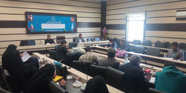 برگزاری گارگاه آموزشی مدیریت بحران در روستاها با موضوع کاهش مخاطرات سیلاب در روستاها و کمک به اجرای طرح زمستانه ویژه دهیاران بخش مرکزی و بخش قره چای شهرستان خنداب