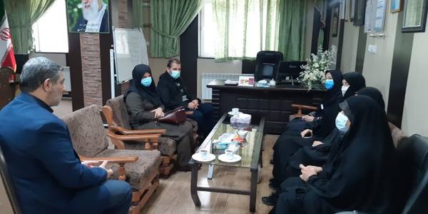 با حضور مشاور نماینده  ولی فقیه در استان درراستای  کارگرو ه هیات اندیشه  ورز بازدیدی از بخش کودکان بیمارستان راه آهن  به عمل آمد و طی ان به بیان  مشکلات و کمبودها پرداختته شد . ١٤٠١-٠٩-٢٣